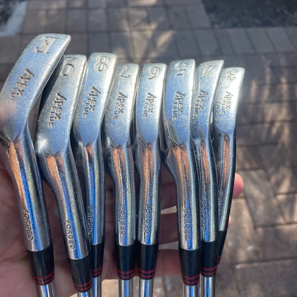 Ben Hogan Apex Plus Iron Set 8 Pc Forged
Steel shafts stiff flex - Picture 5 of 15